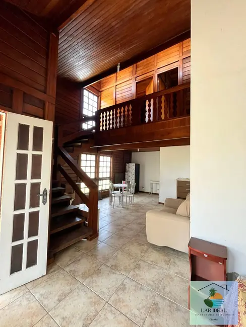 Foto 7 de Casa com 2 quartos à venda, 315m2 em Araruama - RJ