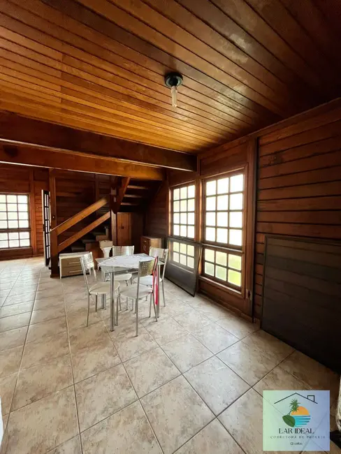 Foto 6 de Casa com 2 quartos à venda, 315m2 em Araruama - RJ