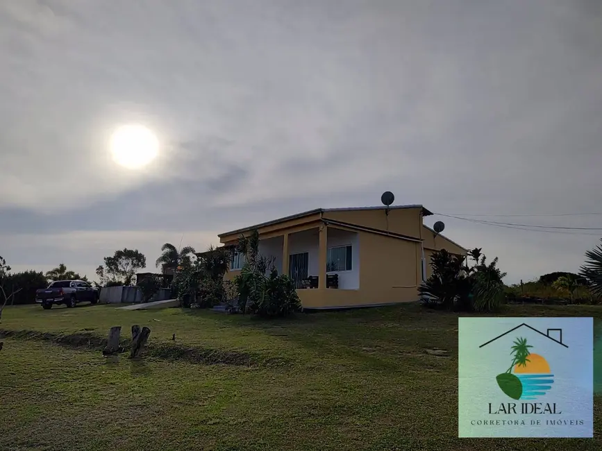 Foto 2 de Casa com 2 quartos à venda, 2300m2 em Morro Grande, Araruama - RJ