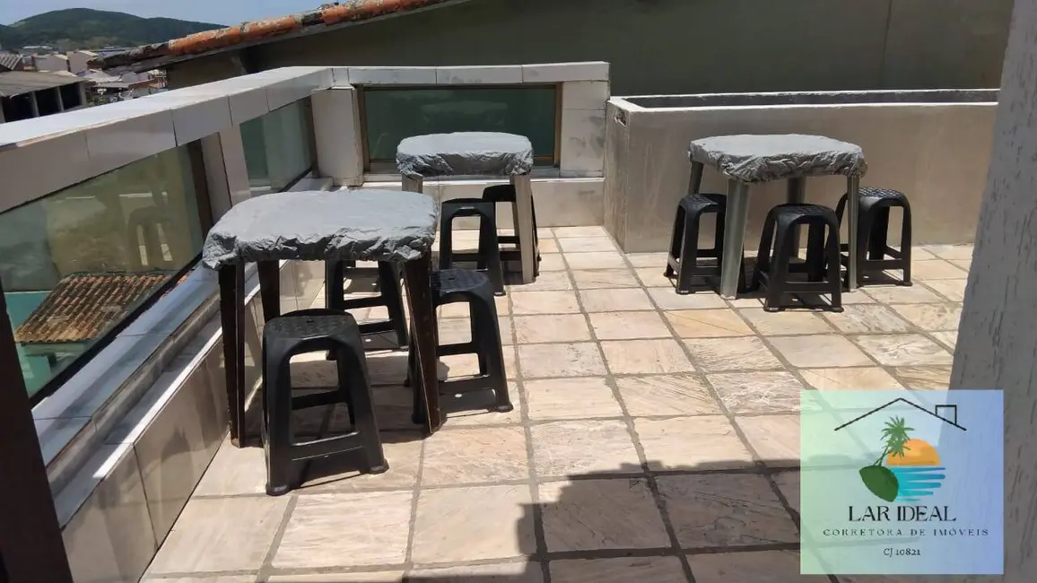 Foto 1 de Casa com 3 quartos à venda em Arraial Do Cabo - RJ