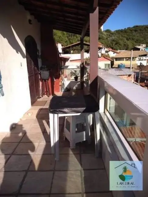 Foto 2 de Casa de Condomínio com 3 quartos à venda em Arraial Do Cabo - RJ