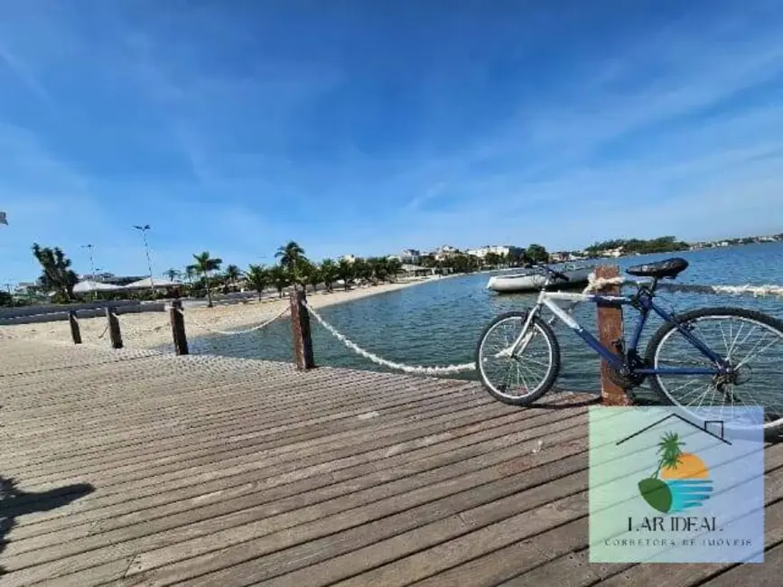 Casa com 3 quartos à venda em Nova São Pedro, Sao Pedro Da Aldeia - RJ - imagem 9 Foto 9 de Casa com 3 quartos à venda em Nova São Pedro, Sao Pedro Da Aldeia - RJ