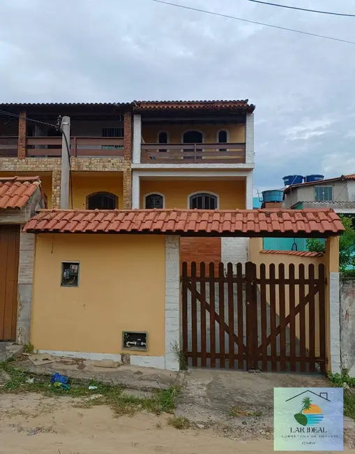 Foto 1 de Casa com 2 quartos à venda em Arraial Do Cabo - RJ
