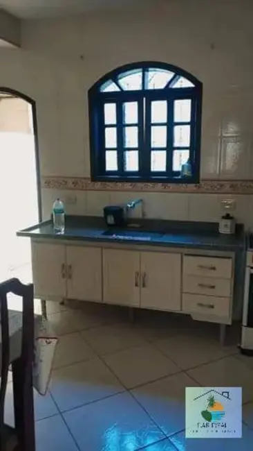 Casa com 2 quartos à venda em Arraial Do Cabo - RJ - imagem 4 Foto 4 de Casa com 2 quartos à venda em Arraial Do Cabo - RJ