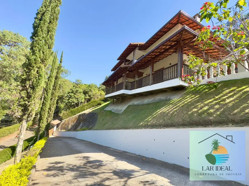 Foto 1 de Casa com 4 quartos à venda, 2200m2 em Albuquerque, Teresopolis - RJ