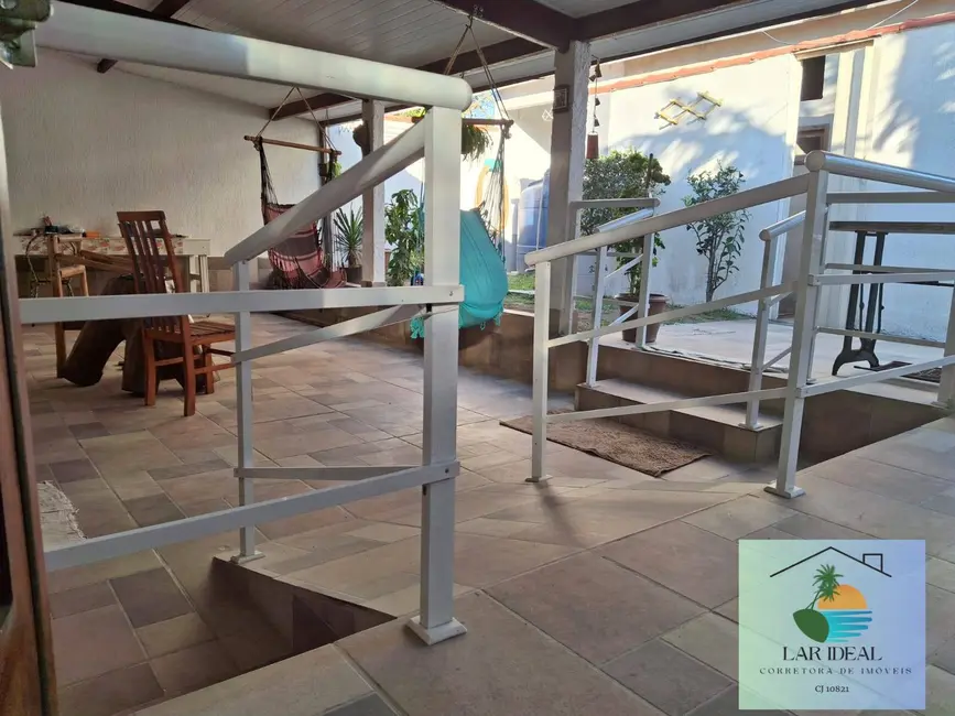 Foto 4 de Casa com 3 quartos à venda, 200m2 em Arraial Do Cabo - RJ