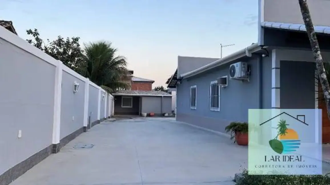 Foto 9 de Casa com 5 quartos à venda, 1200m2 em Araruama - RJ