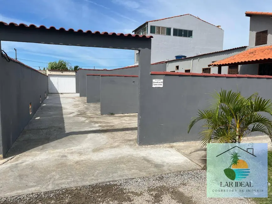Foto 1 de Casa com 2 quartos à venda em Cabo Frio - RJ