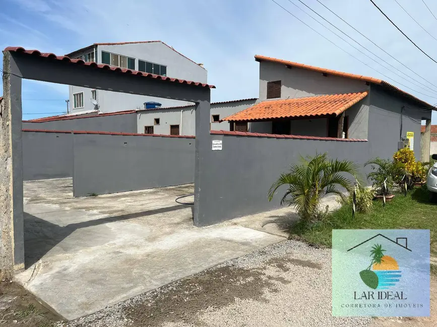 Foto 2 de Casa com 2 quartos à venda em Cabo Frio - RJ