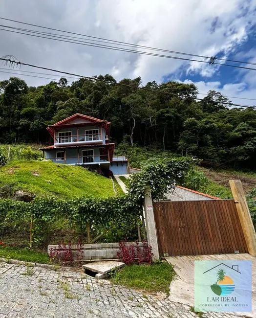 Foto 2 de Casa com 3 quartos à venda, 430m2 em São Pedro da Serra, Nova Friburgo - RJ
