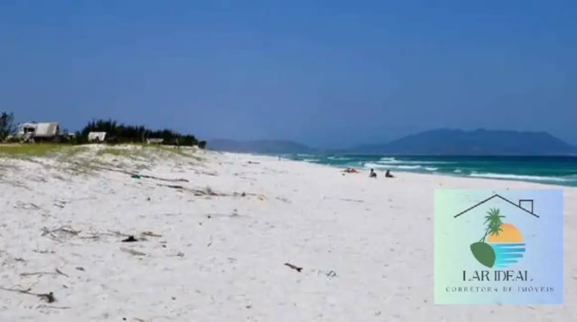 Casa com 3 quartos à venda em Arraial Do Cabo - RJ - imagem 4 Foto 4 de Casa com 3 quartos à venda em Arraial Do Cabo - RJ
