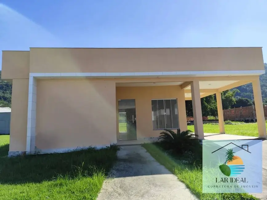 Foto 1 de Casa com 3 quartos à venda, 360m2 em Marica - RJ