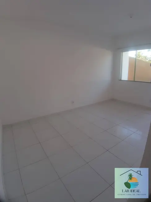 Foto 4 de Casa com 2 quartos à venda em Araruama - RJ