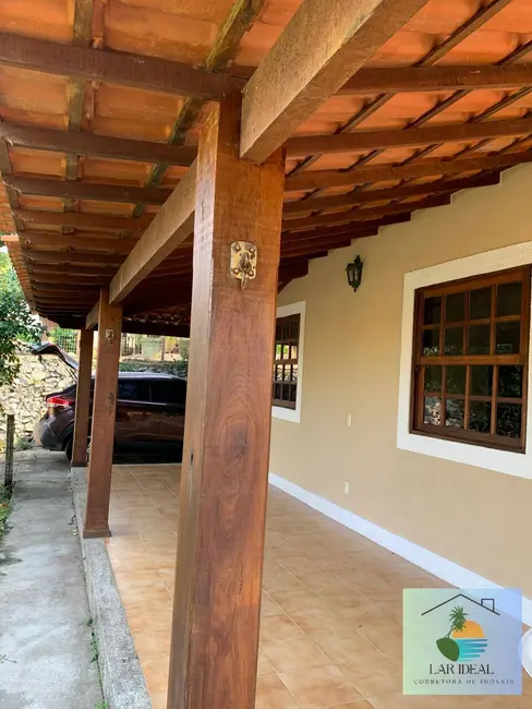 Foto 3 de Casa com 4 quartos à venda, 450m2 em Araruama - RJ
