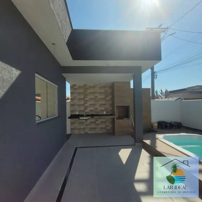 Casa com 3 quartos à venda, 200m2 em Arraial Do Cabo - RJ - imagem 4 Foto 4 de Casa com 3 quartos à venda, 200m2 em Arraial Do Cabo - RJ