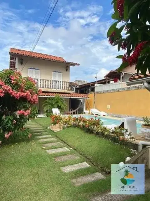Foto 2 de Casa com 3 quartos à venda, 360m2 em Braga, Cabo Frio - RJ