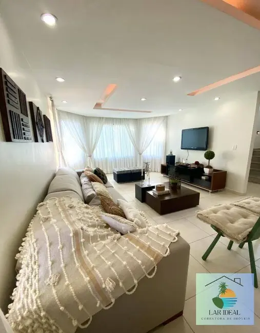 Casa de Condomínio com 3 quartos à venda, 300m2 em Ogiva, Cabo Frio - RJ - imagem 6 Foto 6 de Casa de Condomínio com 3 quartos à venda, 300m2 em Ogiva, Cabo Frio - RJ