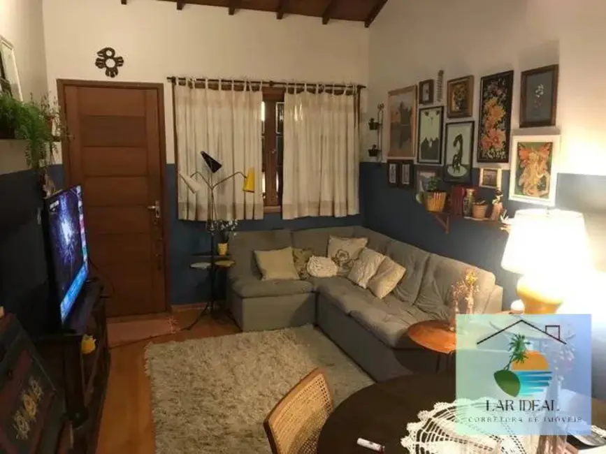 Foto 2 de Casa com 2 quartos à venda, 300m2 em Independência, Petropolis - RJ