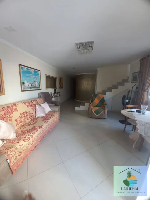 Foto 3 de Casa com 3 quartos à venda, 225m2 em Palmeiras, Cabo Frio - RJ