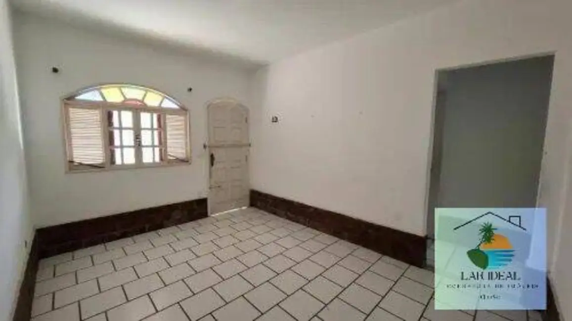 Casa com 2 quartos à venda em Centro, Iguaba Grande - RJ - imagem 4 Foto 4 de Casa com 2 quartos à venda em Centro, Iguaba Grande - RJ