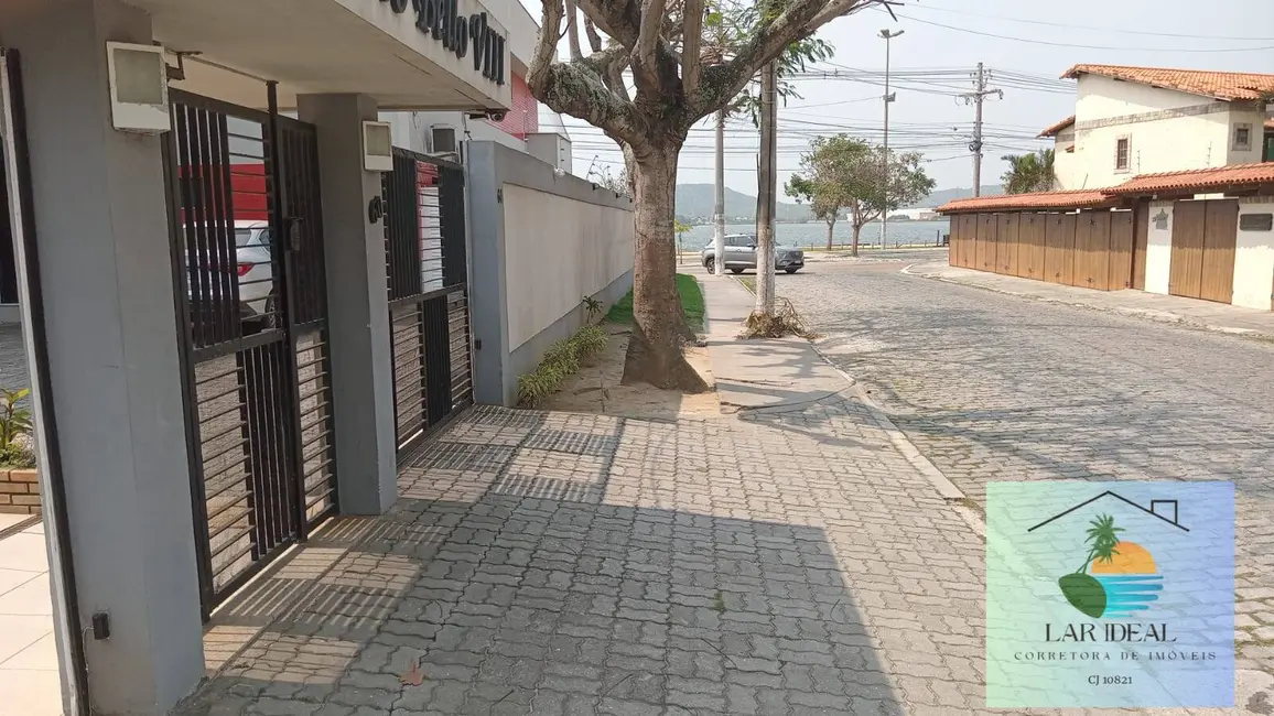 Foto 2 de Apartamento com 2 quartos à venda em Palmeiras, Cabo Frio - RJ