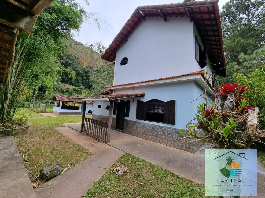 Casa com 4 quartos à venda, 4000m2 em Campo do Coelho, Nova Friburgo - RJ - imagem 4 Foto 4 de Casa com 4 quartos à venda, 4000m2 em Campo do Coelho, Nova Friburgo - RJ
