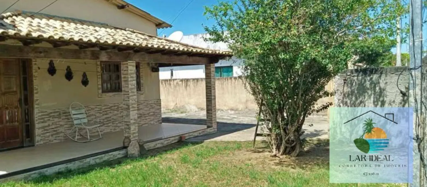 Foto 4 de Casa com 2 quartos à venda, 450m2 em Araruama - RJ