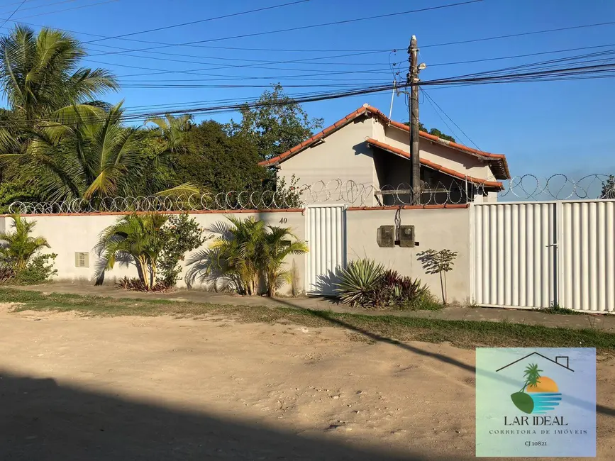 Foto 1 de Casa com 3 quartos à venda, 450m2 em Araruama - RJ