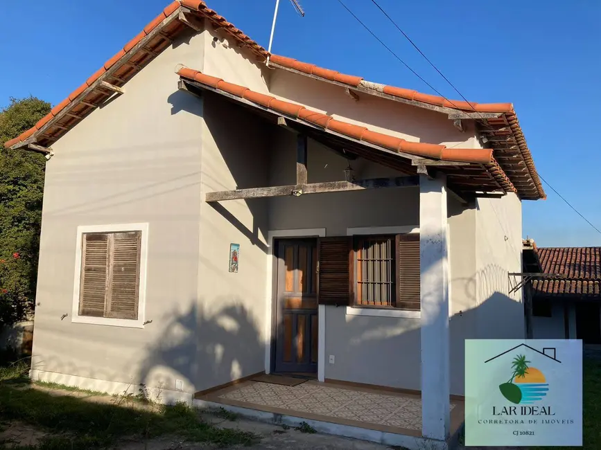 Casa com 3 quartos à venda, 450m2 em Araruama - RJ - imagem 3 Foto 3 de Casa com 3 quartos à venda, 450m2 em Araruama - RJ