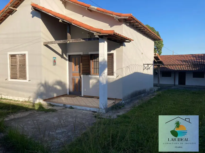 Foto 2 de Casa com 3 quartos à venda, 450m2 em Araruama - RJ