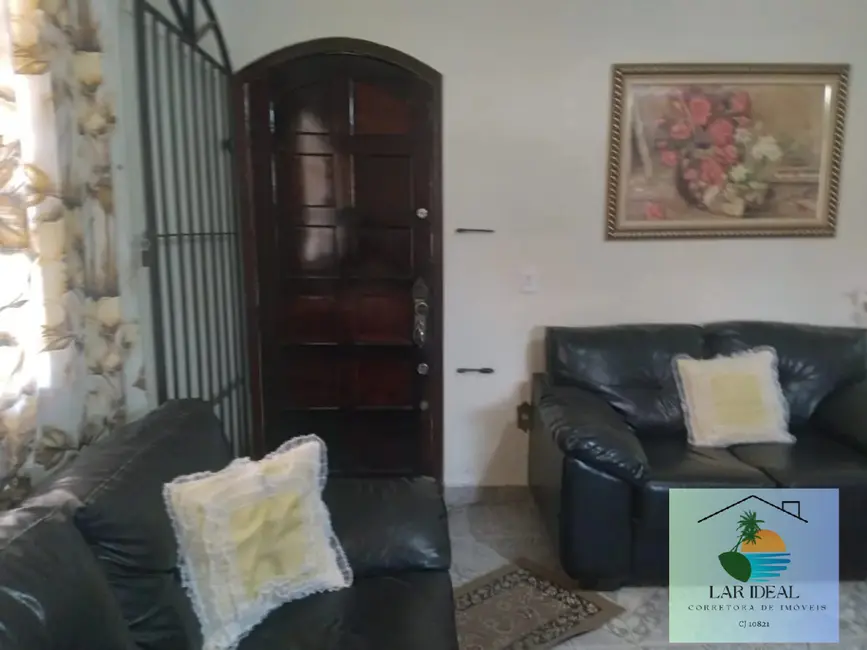 Casa com 3 quartos à venda, 280m2 em Iguaba Grande - RJ - imagem 7 Foto 7 de Casa com 3 quartos à venda, 280m2 em Iguaba Grande - RJ