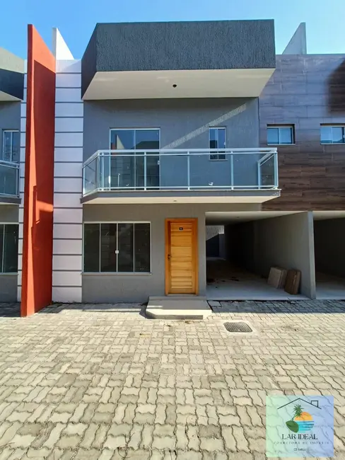 Foto 1 de Casa com 3 quartos à venda em Extensão do Bosque, Rio Das Ostras - RJ