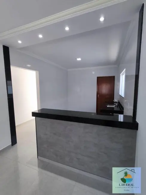 Foto 6 de Casa com 3 quartos à venda, 300m2 em Araruama - RJ