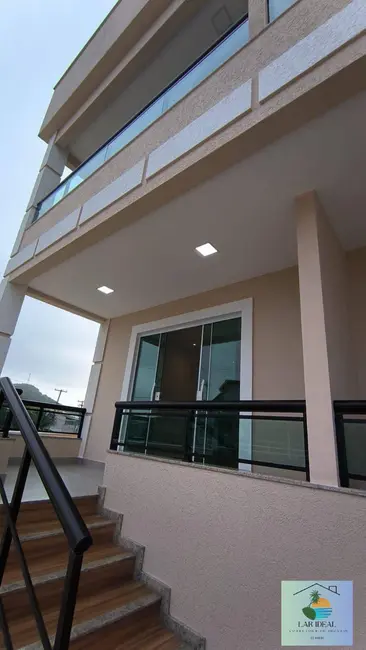 Casa com 2 quartos à venda e para alugar em Cabo Frio - RJ - imagem 4 Foto 4 de Casa com 2 quartos à venda e para alugar em Cabo Frio - RJ