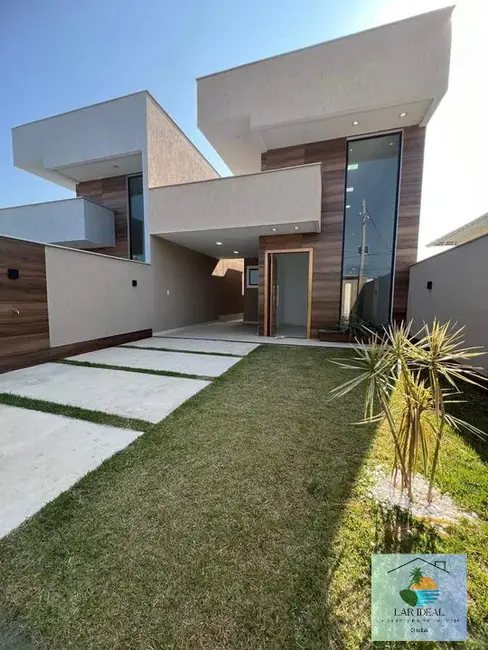 Foto 1 de Casa com 3 quartos à venda em Marica - RJ