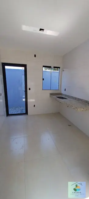 Foto 9 de Casa com 3 quartos à venda em Jardim Mariléa, Rio Das Ostras - RJ