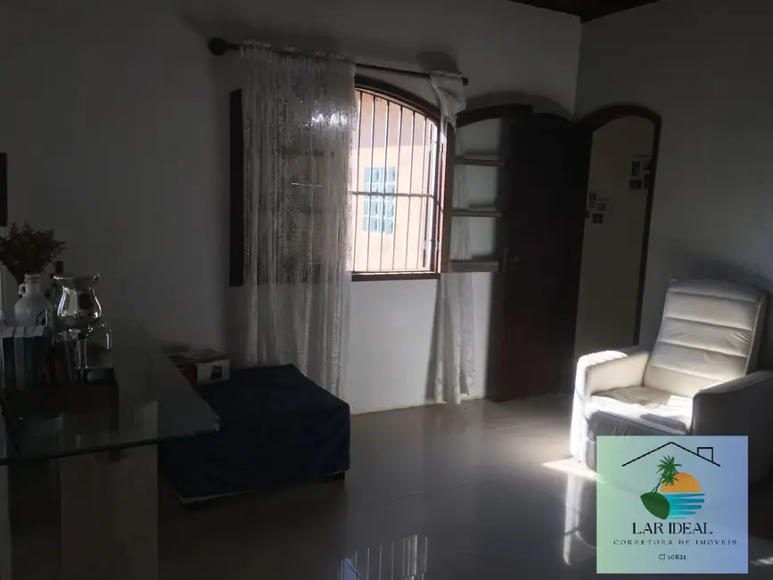 Foto 2 de Casa com 5 quartos à venda, 888m2 em Araruama - RJ