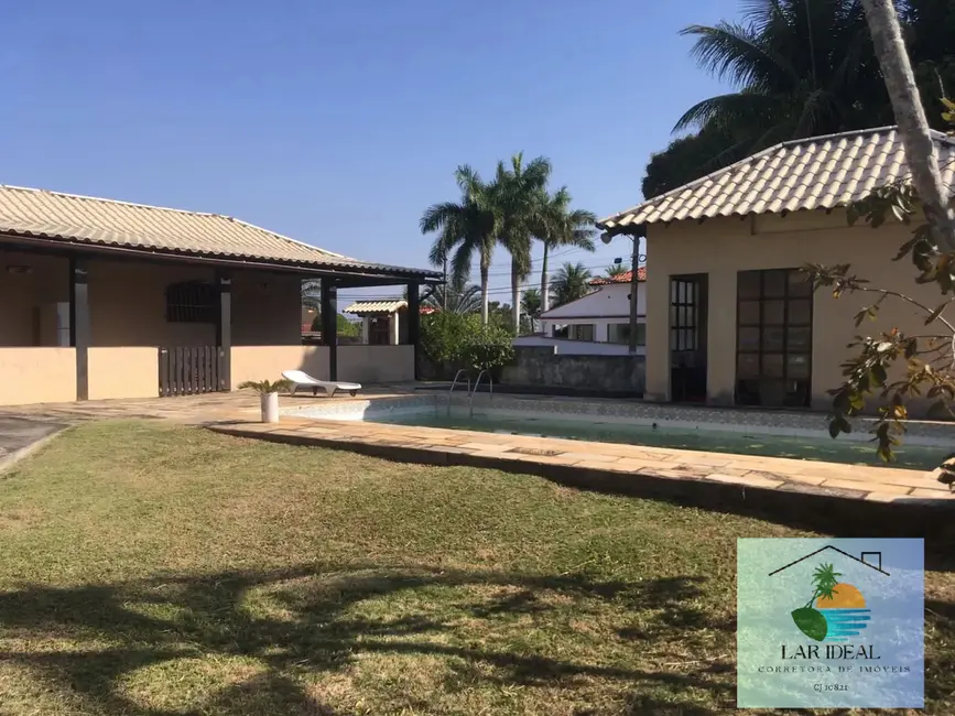 Foto 1 de Casa com 5 quartos à venda, 888m2 em Araruama - RJ