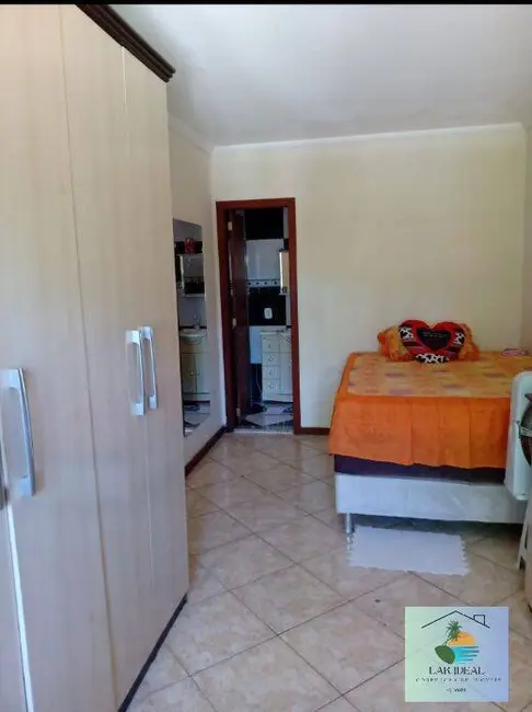 Foto 7 de Casa com 3 quartos à venda, 200m2 em Jardim Peró, Cabo Frio - RJ