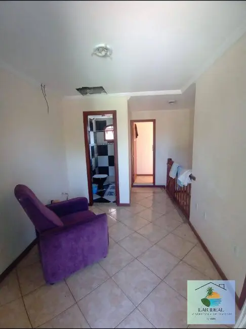 Foto 9 de Casa com 3 quartos à venda, 200m2 em Jardim Peró, Cabo Frio - RJ
