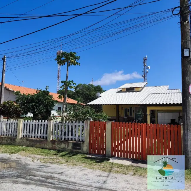 Casa com 3 quartos à venda em Praia Seca, Araruama - RJ - imagem 3 Foto 3 de Casa com 3 quartos à venda em Praia Seca, Araruama - RJ