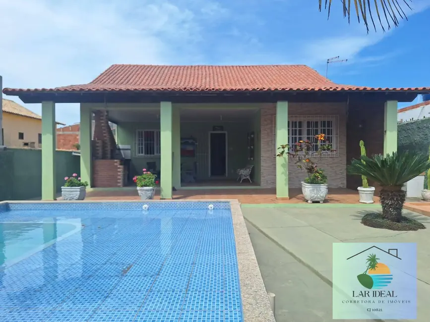 Foto 1 de Casa com 3 quartos à venda, 450m2 em Arraial Do Cabo - RJ