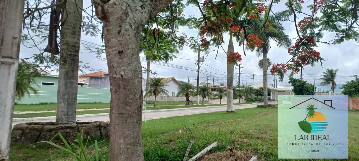 Foto 2 de Terreno / Lote à venda, 360m2 em Araruama - RJ