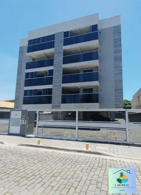 Foto 2 de Apartamento com 2 quartos à venda em Rio Das Ostras - RJ