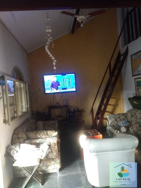 Foto 1 de Casa com 2 quartos à venda em Arraial Do Cabo - RJ