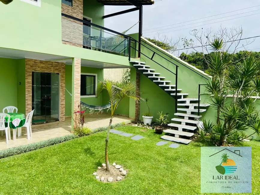 Foto 2 de Casa com 4 quartos à venda, 360m2 em Cabo Frio - RJ