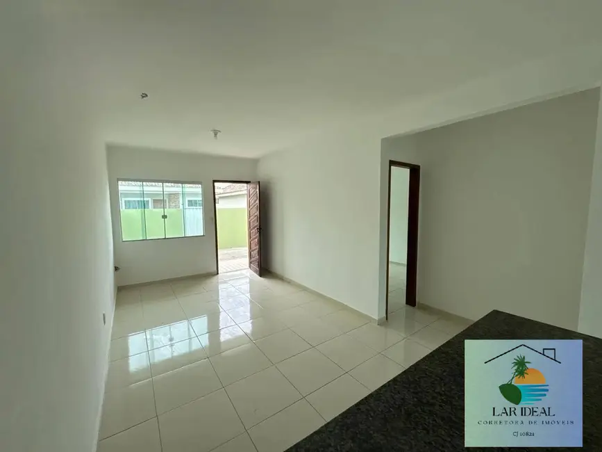 Foto 6 de Casa com 4 quartos à venda em Araruama - RJ