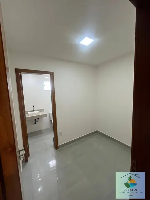 Casa de Condomínio com 3 quartos à venda em Nova São Pedro, Sao Pedro Da Aldeia - RJ - imagem 8 Foto 8 de Casa de Condomínio com 3 quartos à venda em Nova São Pedro, Sao Pedro Da Aldeia - RJ