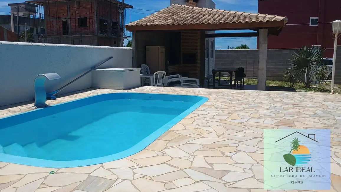 Casa com 3 quartos à venda, 451m2 em Arraial Do Cabo - RJ - imagem 4 Foto 4 de Casa com 3 quartos à venda, 451m2 em Arraial Do Cabo - RJ