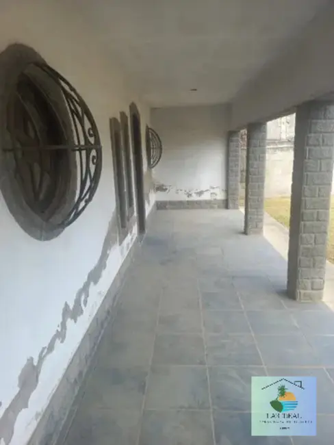 Foto 5 de Casa com 3 quartos à venda, 60m2 em Araruama - RJ